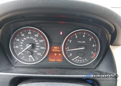 2015 BMW X1 xDrive28I z USA, uszkodzony, nr VIN WBAVL1C56FVY29657